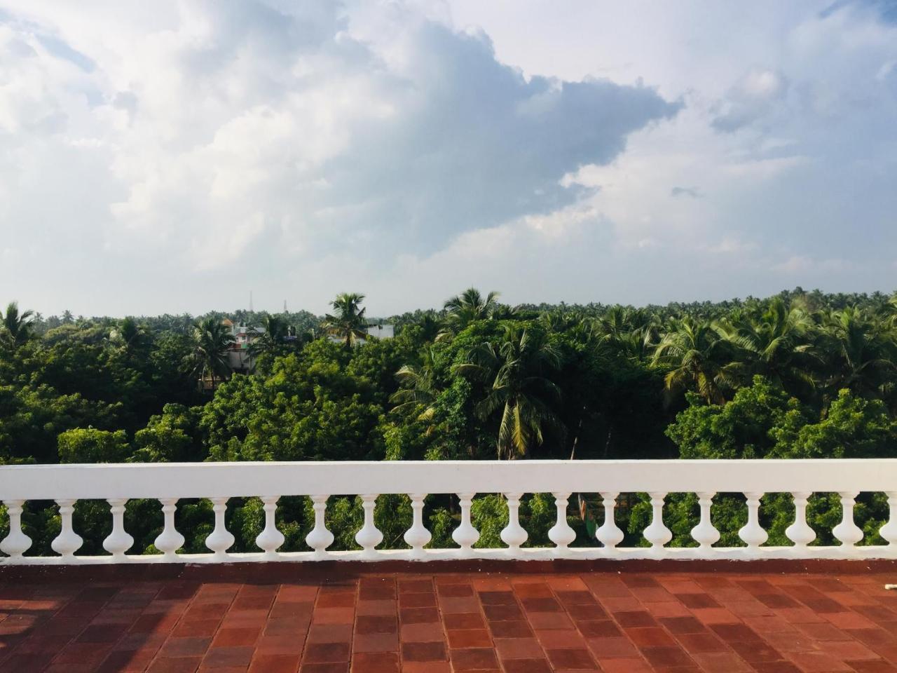 Siddarth Inn Guest House Auroville Esterno foto